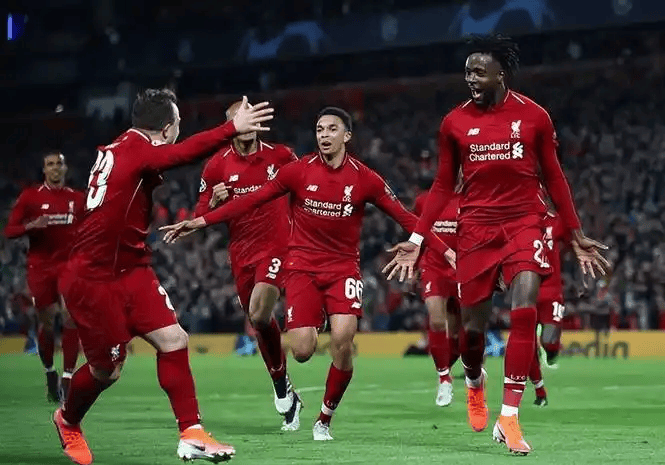 包含纽卡斯尔临场应变曼联清晨遗憾出局，网友：巴黎圣日耳曼单刀错失备战西甲的词条